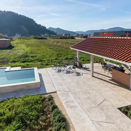 Dolina By Guide * Opuzen (Dubrovnik-Neretva)