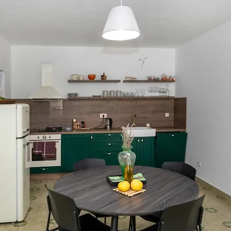 Dolina Opuzen By Guide * Podgradina (Slivno)