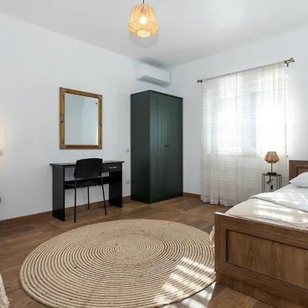 Dolina Opuzen By Guide Βίλα Podgradina (Slivno)