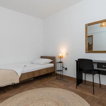 Dolina Opuzen By Guide *