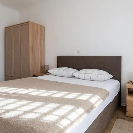 Dolina Opuzen By Guide *