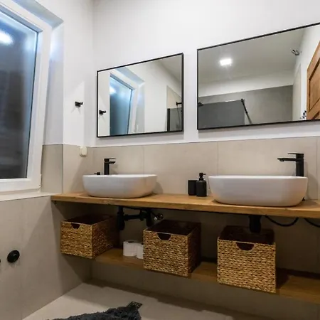 Dolina Opuzen By Guide *